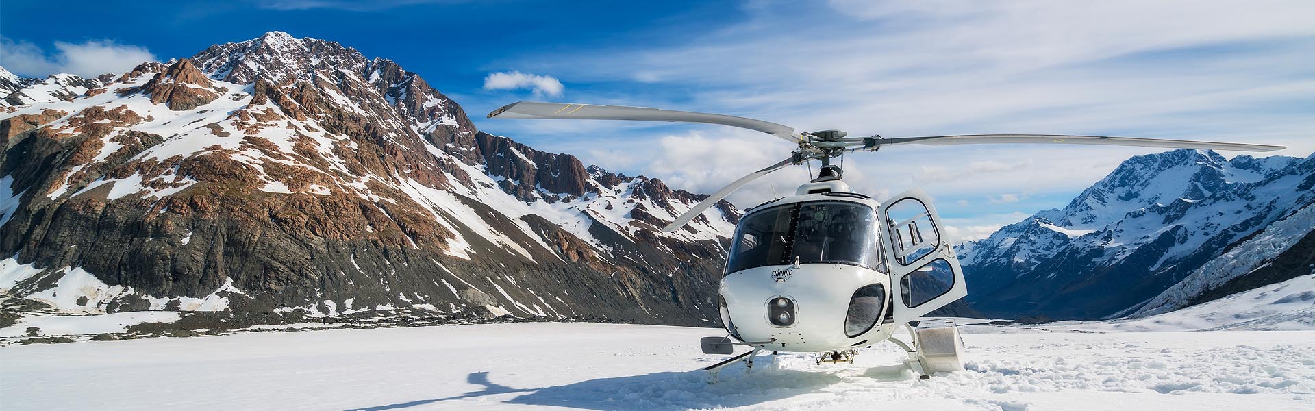 SAFE, SIMPLE AND RELIABLE HELICOPTER LIFT SOLUTIONS
