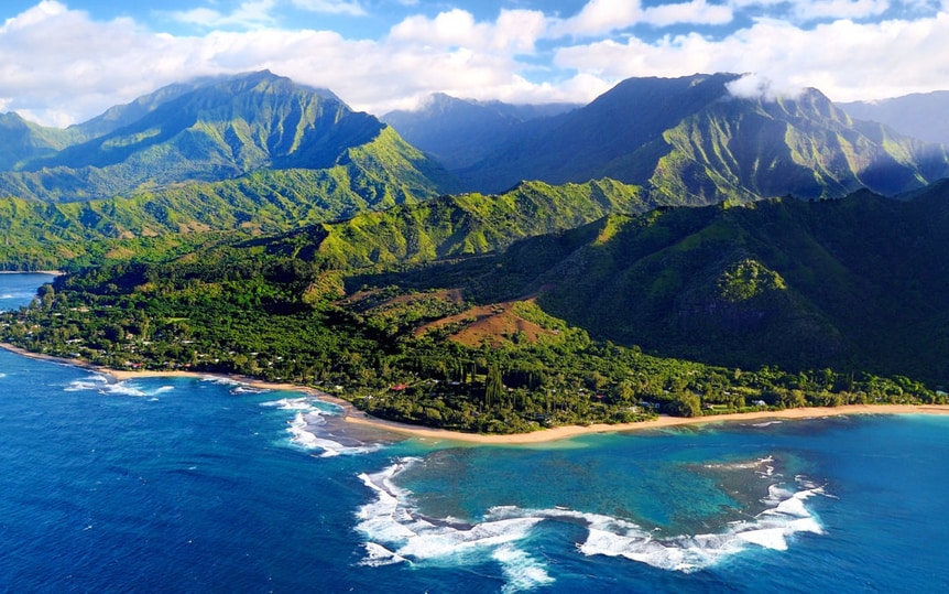 Helicopter Hurricane Support in the Hawaiian Islands