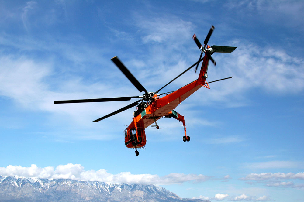 Sikorsky S-64 Heavy Lift Helicopter – Fair Lifts Helicopter Services