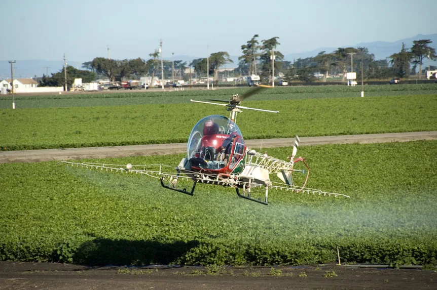 Wet Spreading by Helicopter
