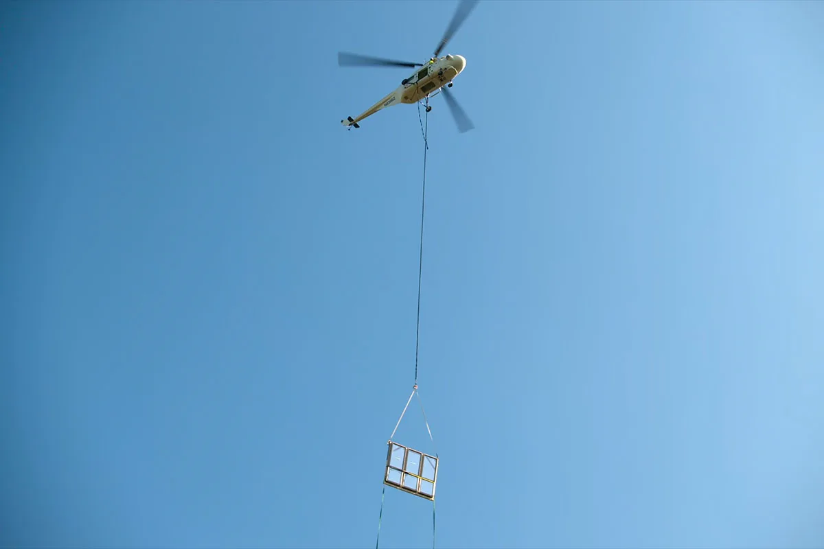 Instant Dream Home Skylight Helicopter Lift