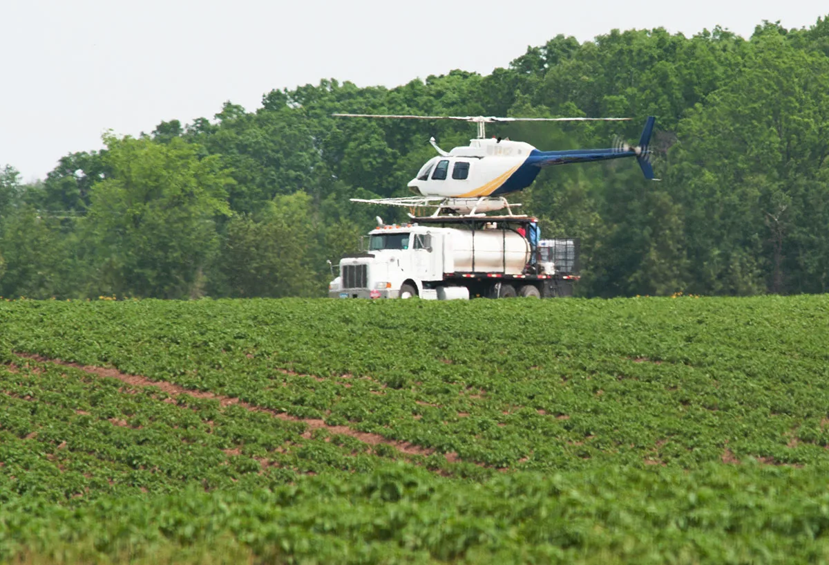 Helicopter Agricultural Spraying Equipment