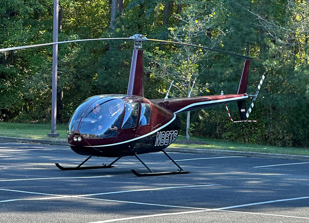 Robinson R-44