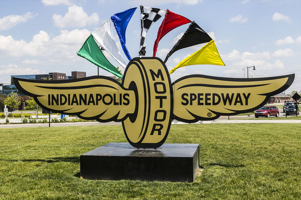 Indianapolis Motor Speedway Signage | Photo: Jonathan Weiss / Shutterstock.com