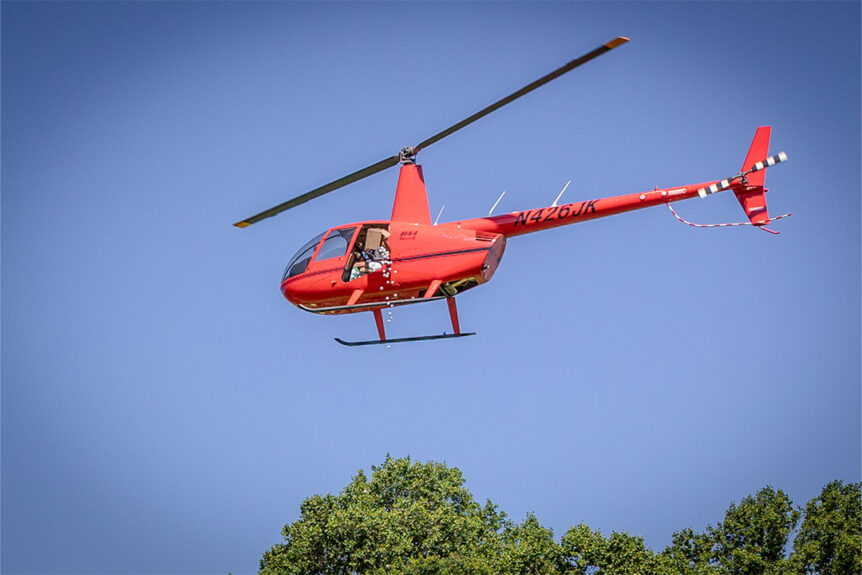 Helicopter Golf Ball Drop Fundraiser with Fair Lifts and Jimmy’s Famous Seafood | Photo: Craig Hunter Ross