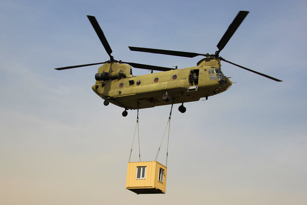 Featured image for “The Evolution of Helicopter Lifting Capacity: Record-Breakers and Workhorses”