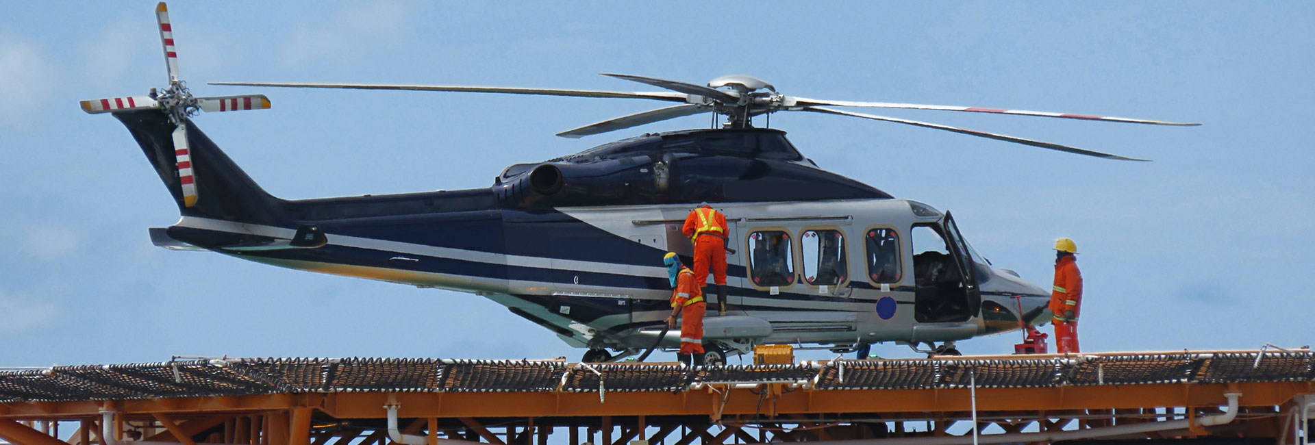 SAFE, SIMPLE AND RELIABLE HELICOPTER LIFT SOLUTIONS