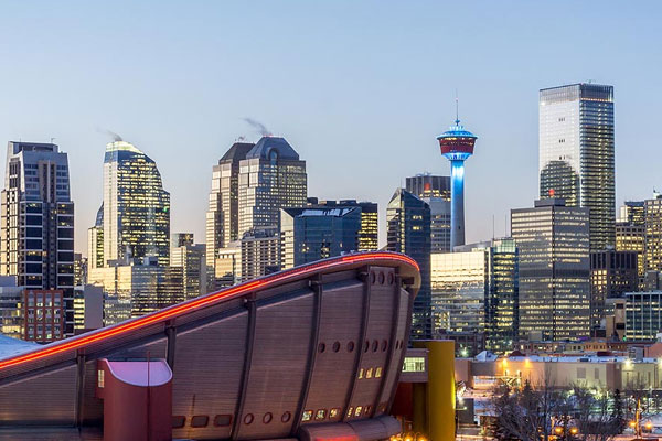 Supporting Calgary with Reliable Helicopter Lift Services