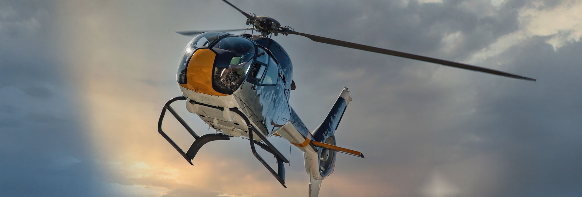 SAFE, SIMPLE AND RELIABLE HELICOPTER LIFT SOLUTIONS