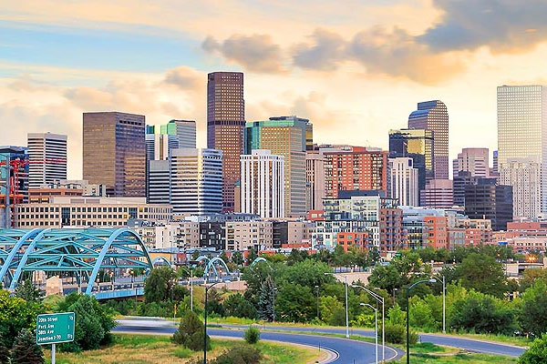 The Role of Helicopters in Denver and the Rockies