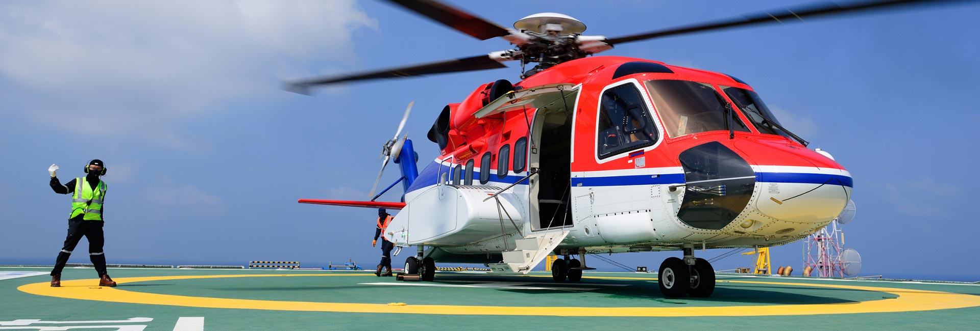 SAFE, SIMPLE AND RELIABLE HELICOPTER LIFT SOLUTIONS