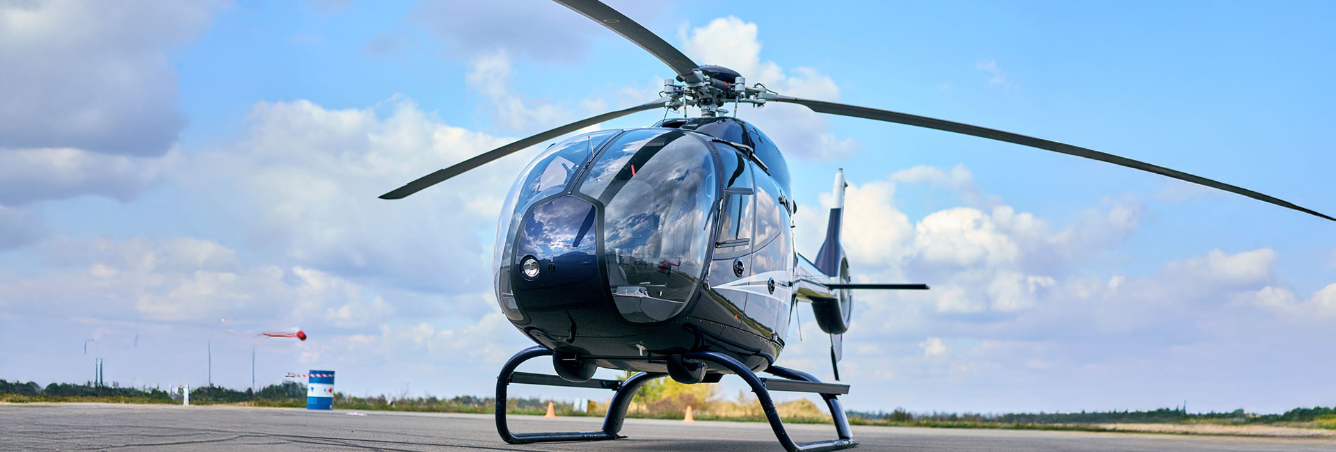 SAFE, SIMPLE AND RELIABLE HELICOPTER LIFT SOLUTIONS