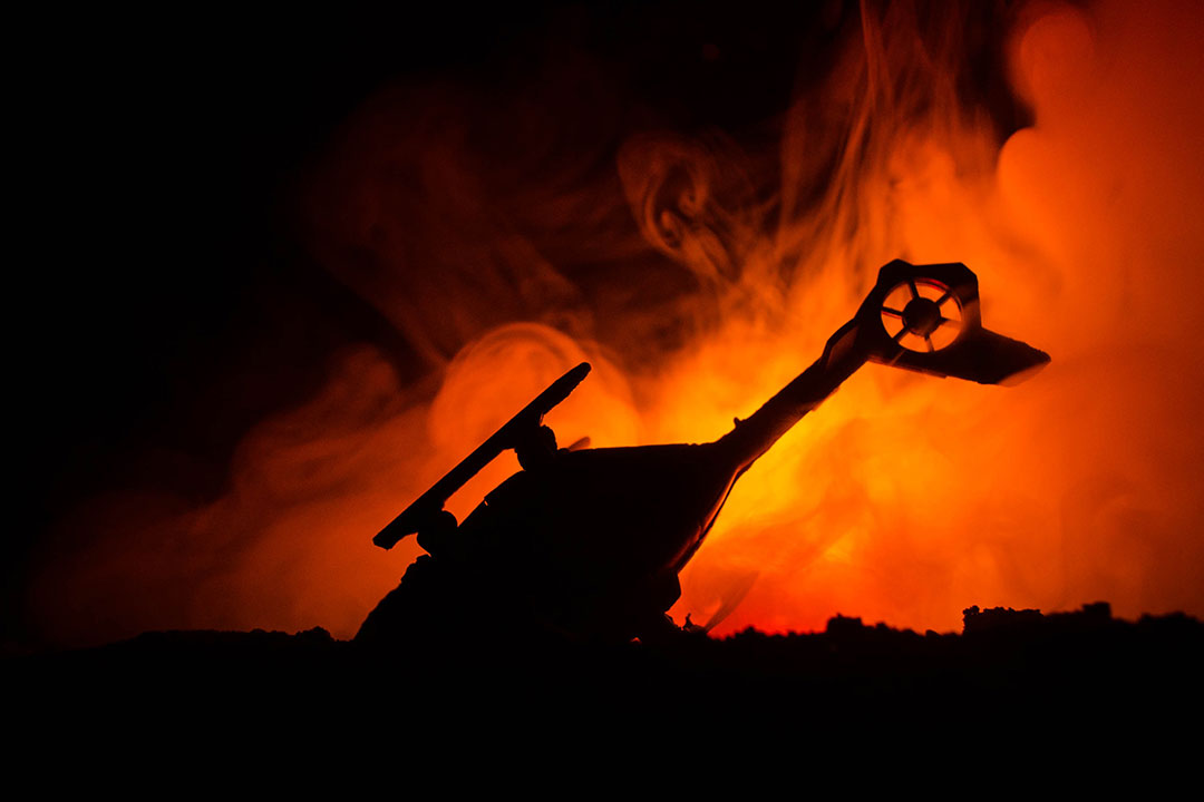 Featured image for “California Bystanders Perform Miracle Lift to Rescue Pilot from Crashed Helicopter”