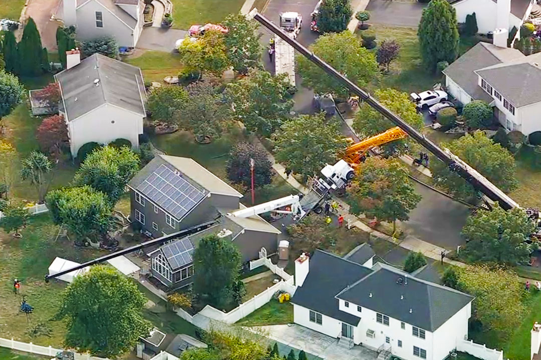 Featured image for “New Jersey Crane Collapse: Why Helicopters Are the Safer Lift”