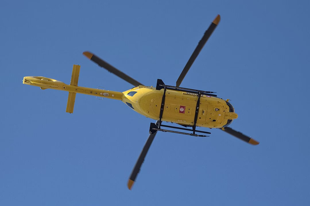 A view from beneath the EC145 | Photo: Marcxosm