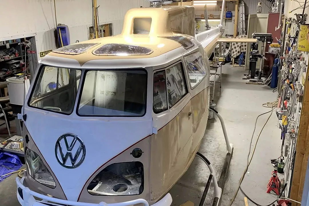 | Photo: Chuck Jurgen Teschke / Instagram