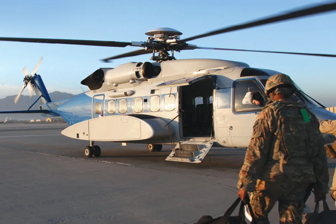 Soldiers load into a S-92 | Photo: lockheedmartin.com