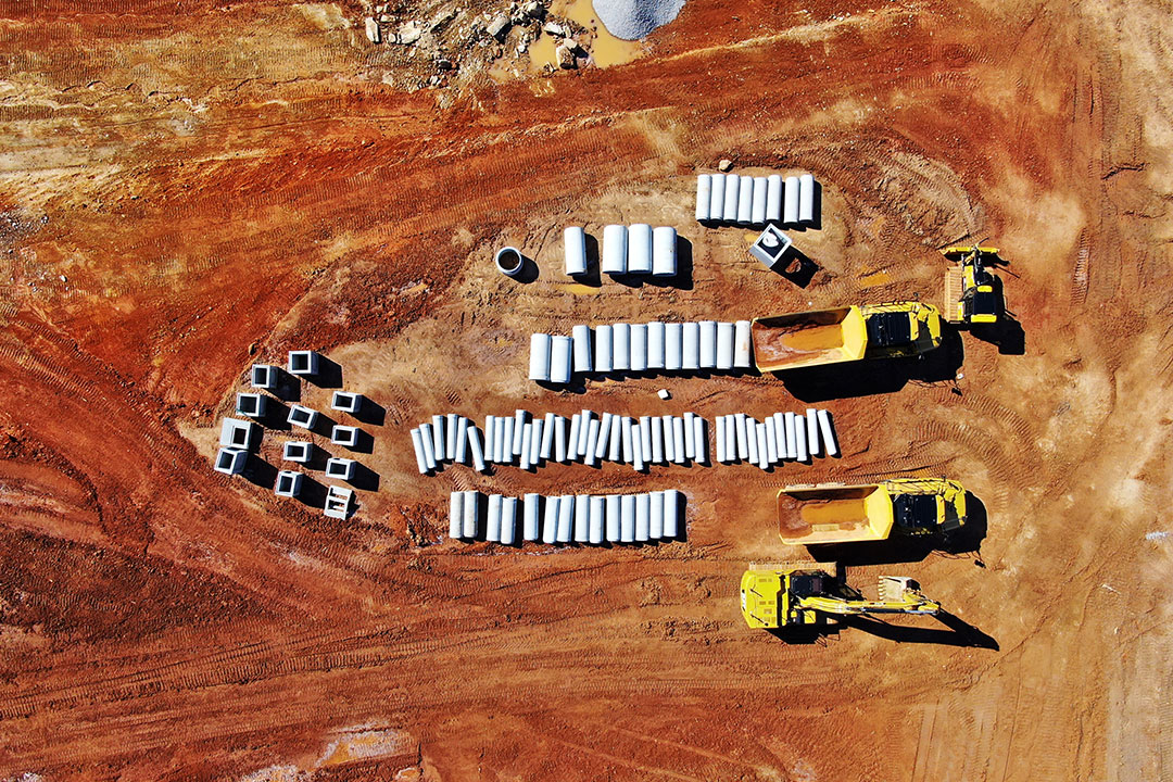 Helicopter Support Vs. Traditional Pipeline Logistics